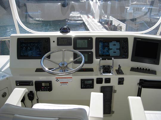 Furuno NavNet3D system - Furuno CH300BB Sonar - Full complement of electronics in Flybridge